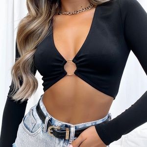 Closing In Long Sleeve Crop Black